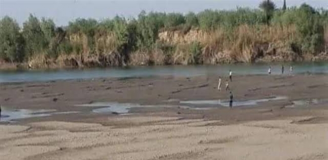 جفاف نهر الفرات 2022