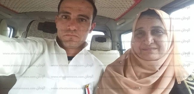 محمد عبدالرحمن بطل إنقاذ ضحايا مصر ووالدته