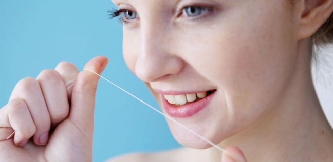 استخدام خيط تنظيف الأسنان يؤدى إلى ترسبات على الكلى