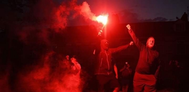 احتفال جماهير ليفربول بعد الفوز بالدوري الإنجليزي