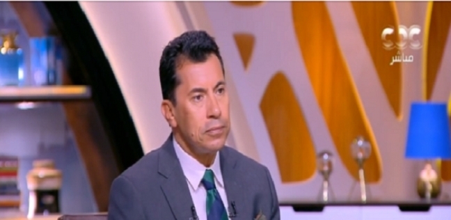 وزير الشباب والرياضة، الدكتور أشرف صبحي