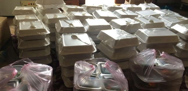 مطعم صيني يقدم وجبات مجانية للمحتاجين في رمضان