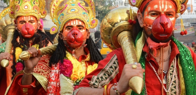 بالصور| مهرجان "التسع ليالي".. احتفالات هندية بآلهة الخير