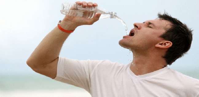 نصائح هامة للتقليل من الشعور بالعطش أثناء الصيام في درجات حرارة مرتفعة