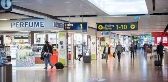 طعام مسافر سوري يستبب في إغلاق مطار بالسويد
