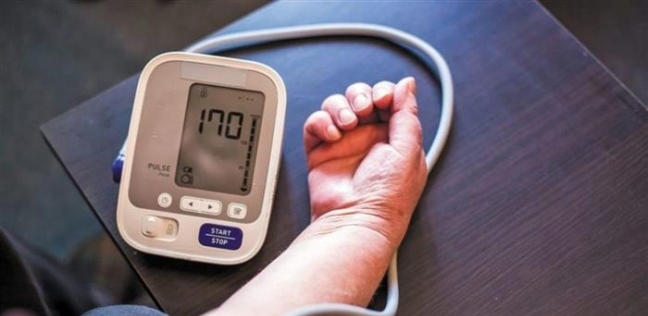 نصائح لمرضى ضغط الدم المرتفع.. كيف تحمي نفسك من المضاعفات الصحية؟