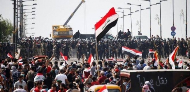 أسد في مظاهرات العراق