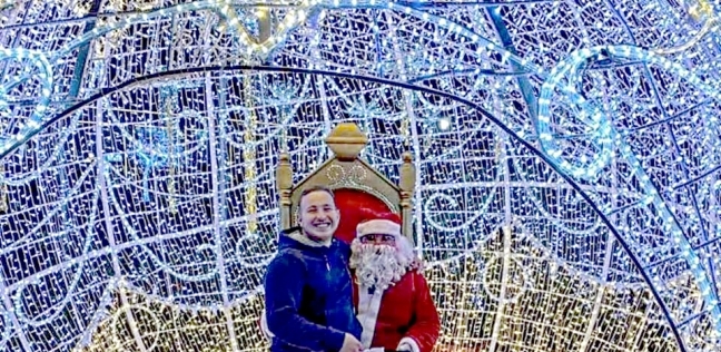 صور.. الأنوار تزين شرم الشيخ في احتفالات عيد الميلاد - المحافظات - 