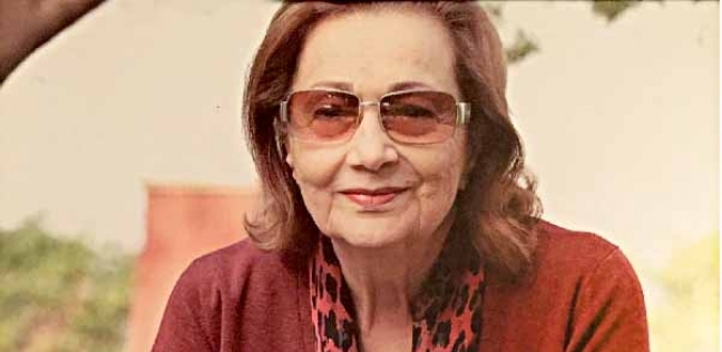 عاجل.. مصادر تكذب شائعة وفاة سوزان مبارك:  ما زالت في الرعاية المركزة  - مصر - 