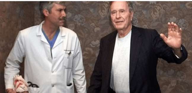 بوش وطبيبه