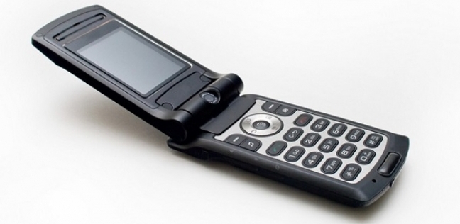 "سيب التليفون واكسب 1000 دولار".. مسابقة للاستغناء عن الهواتف الذكية