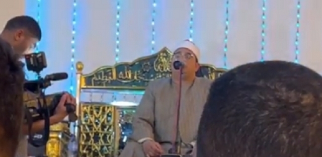 الشيخ محمود الشحات في حفل زفاف ببني سويف