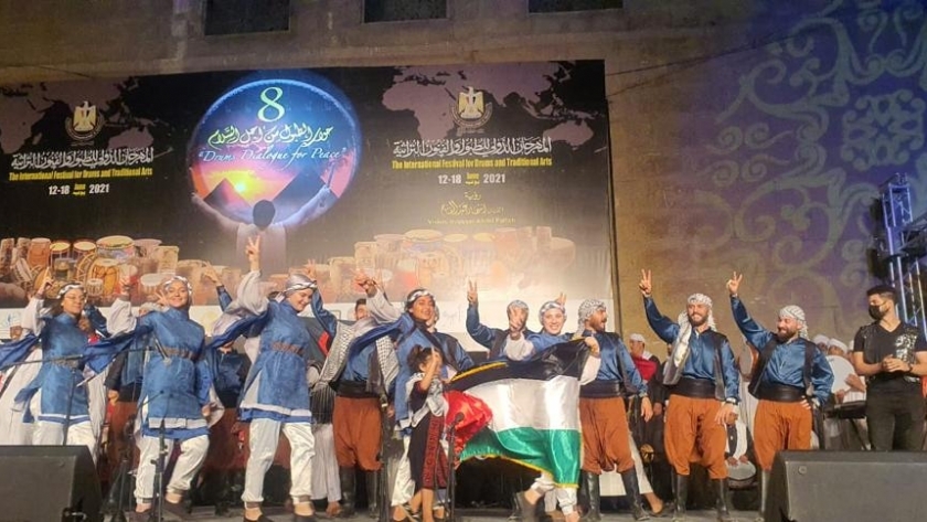 فلسطين تشارك في مهرجان الطبول والفنون التراثية