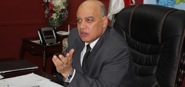 الشناوى عايد وكيل وزارة التربية والتعليم بالغربية