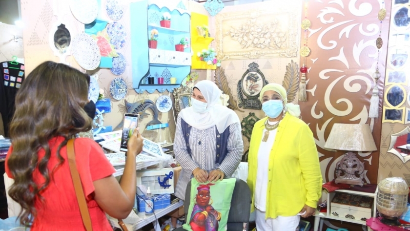 معرض «ديارنا» به منتجات فنية وتراثية بأيادٍ مصرية 
