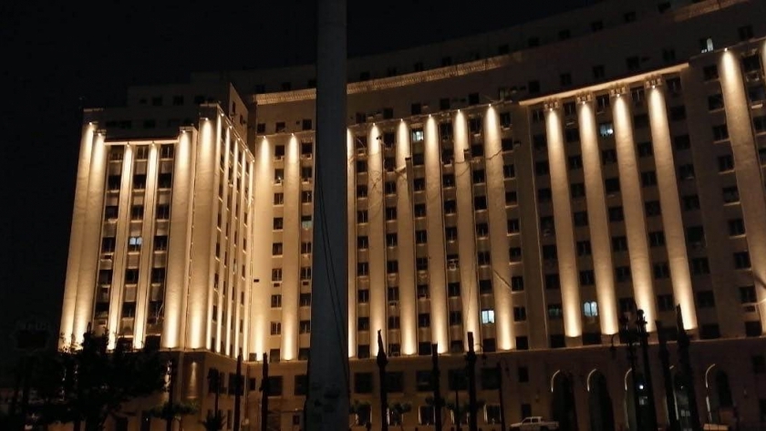 مجمع التحرير بنظام الإضاءة الجديد