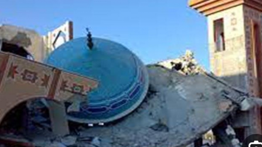 آثار قصف إسرائيلي على مسجد بقطاع غزة-صورة أرشيفية