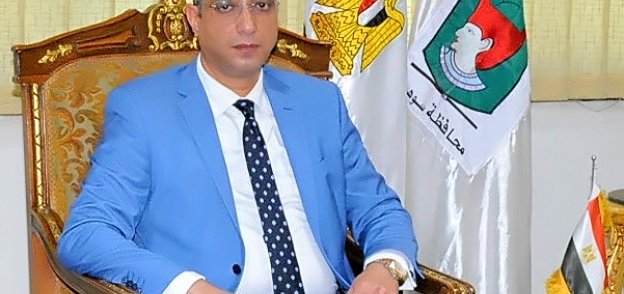 أحمد الأنصارى محافظ سوهاج
