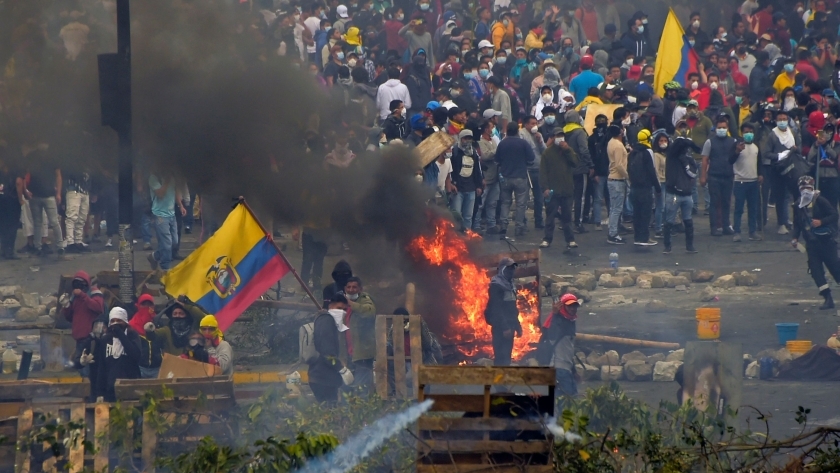 مواجهات بين الشرطة ومحتجين من السكان الاصليين في عاصمة الاكوادور