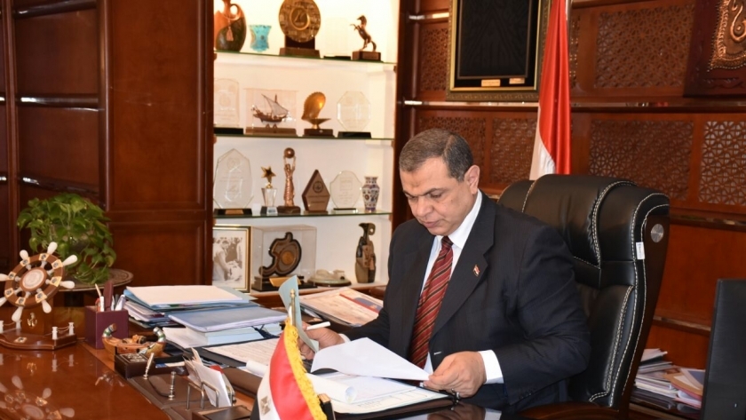 وزير القوى العاملة محمد سعفان