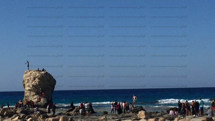صخرة ليلى مراد الشهيرة فى شاطىء الغرام بمطروح