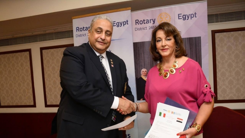 روتاري مصر وإيطاليا يوقعان بروتوكول شراكة دولية
