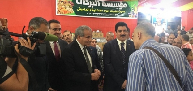 وزير التموين يفتتح معرض اهلا رمضان بالقليوبية