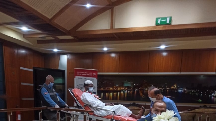 وصول المصابين السودانيين ، بعد أيام قليلة من زيارة الرئيس عبد الفتاح السيسي إلى دولة السودان