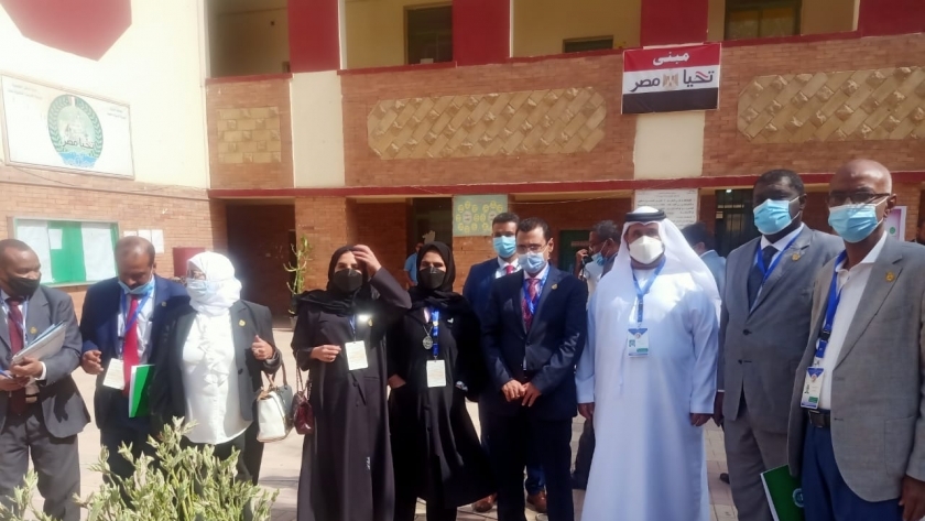 البرلمان العربي في مدرسة العجوزة لمتابعة الانتخابات: ندعم الديمقراطية