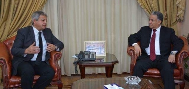 عبد العزيز يلتقي رئيس مجلس الوحدة الاقتصادية