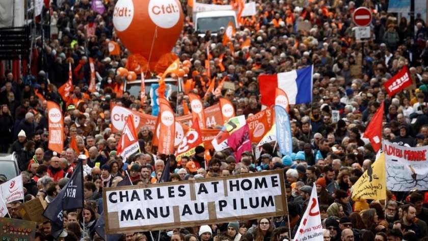 احتجاجات ضد نظام التقاعد في فرنسا