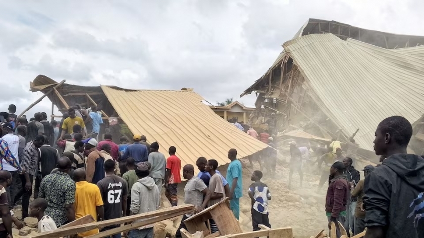 انهيار مبني في نيجيريا