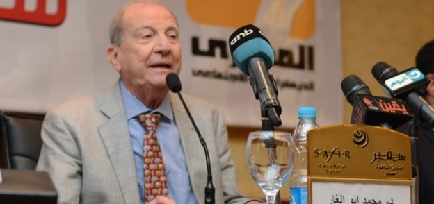 الدكتور محمد ابو الغار