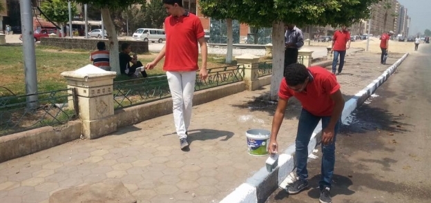 " حلوه يابلدي" تشن حمله نظافة بشوارع الغربية