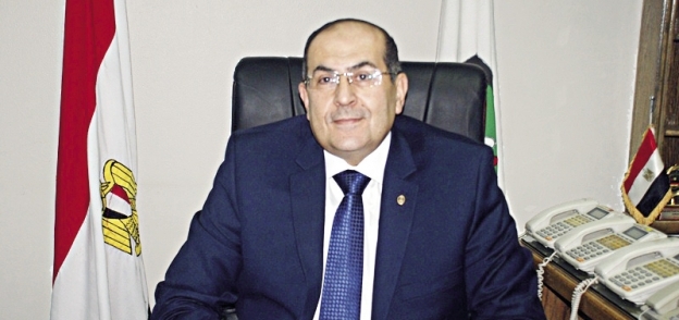 الدكتور أيمن عبدالمنعم، محافظ سوهاج