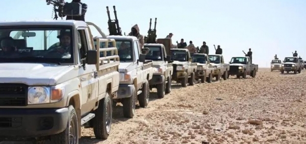 "الجيش الوطني الليبي" يسيطر على مقر كلية ضباط الشرطة في "صلاح الدين"