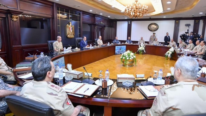 اجتماع الرئيس السيسي بالمجلس الأعلى للقوات المسلحة