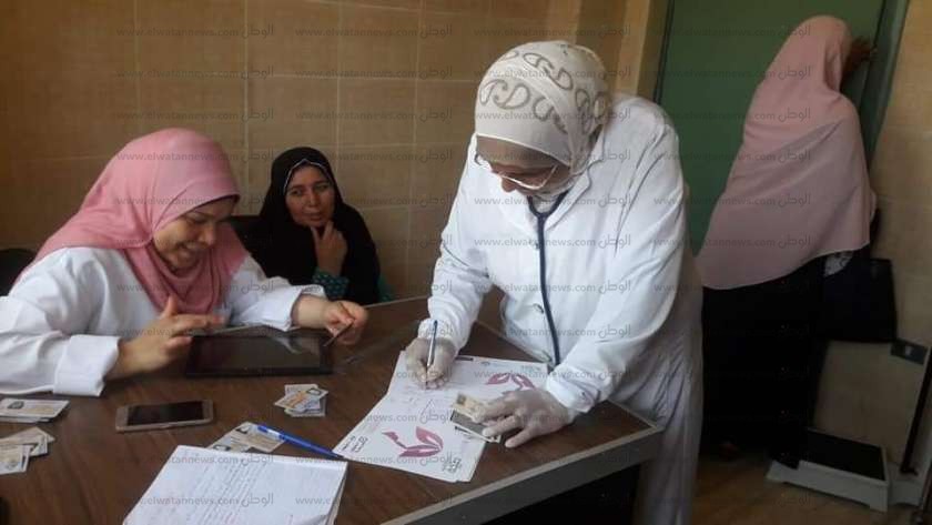 فحص 122 ألف سيدة ضمن مبادرة "دعم صحة المرأة المصرية " بالبحيرة