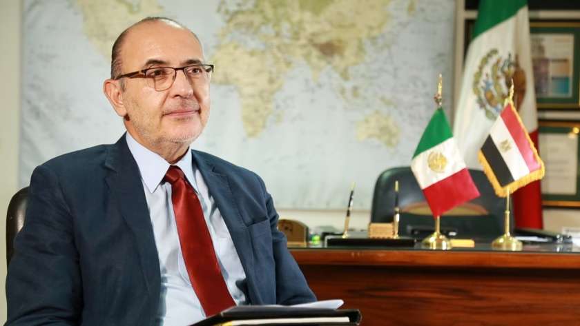 السفير المكسيكي لدى القاهرة - خوسيه أوكتابيو تريب