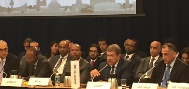 عمرو الجارحي وزير المالية خلال إجتماعات صندوق النقد الدولي