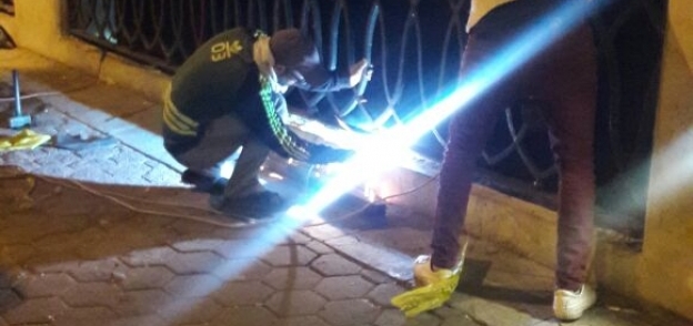 محافظ الإسكندرية : إصلاح السور الحديدي بكوبري ستانلي المتأثر بحادث اصطدام سيارة به