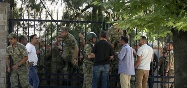 القبض على مجموعة من العسكريين الانقلابيين