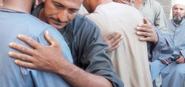 مسلمون وأقباط خلال التصالح