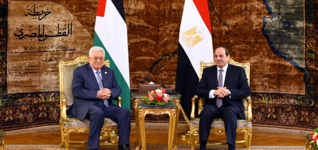 جانب من لقاء الرئيس عبد الفتاح السيسي والرئيس الفلسطيني محمود عباس