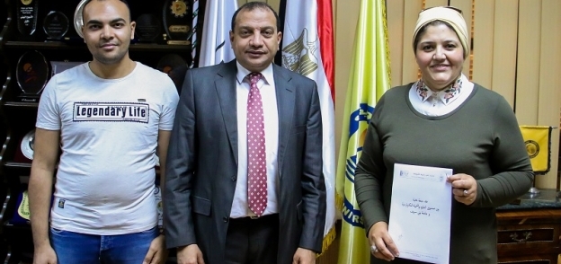 رئيس جامعة بني سويف يستقبل الدكتورة هبة فاروق والفريق المعاون لها