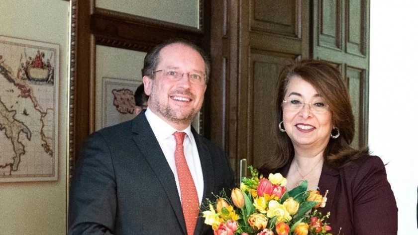 وزير خارجية النمسا يستقبل "غادة والى"
