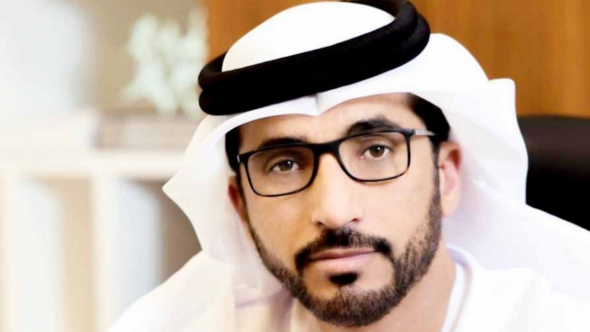 الكاتب الصحفي محمد الحمادي رئيس جمعية الصحفيين الإماراتية