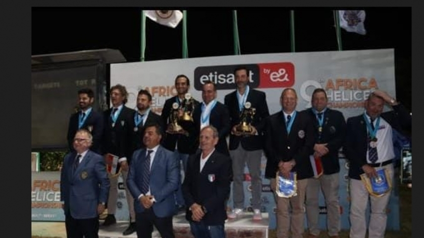 تكريم الفائزين في بطولة أفريقيا للأطباق المروحية