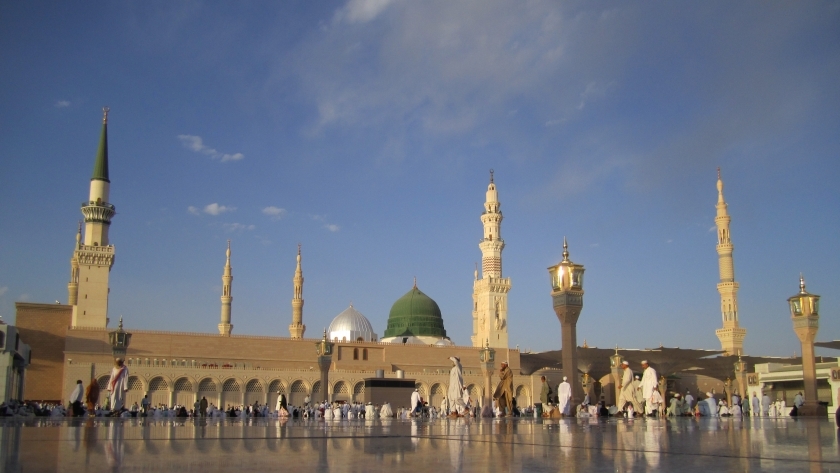 صلاة الجمعة بالمسجد النبوي