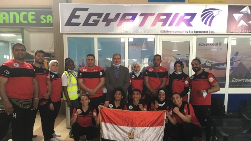مصر للطيران تستقبل المنتخب المصري